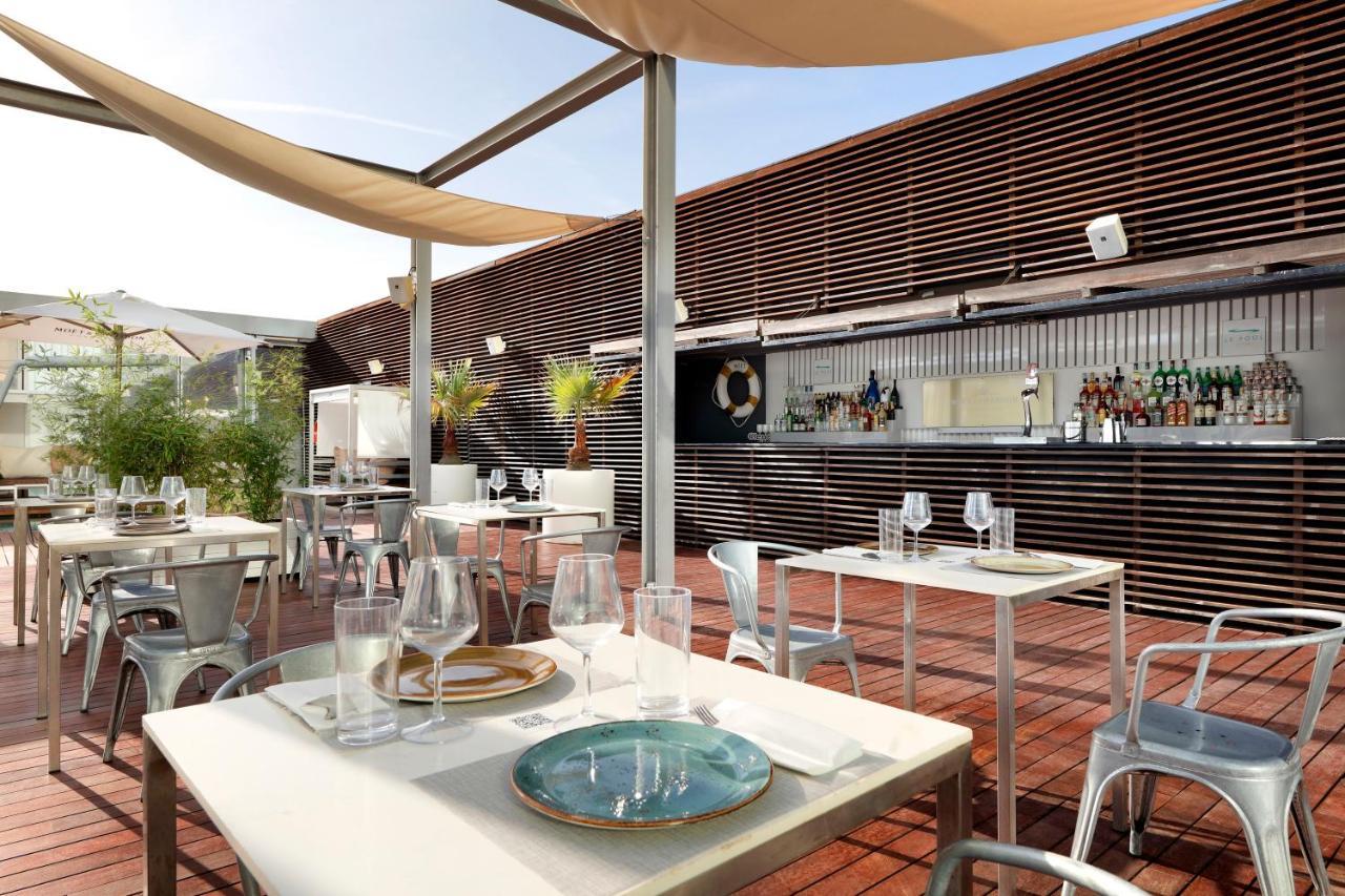 The Level At Melia Barcelona Sky Hotel Екстериор снимка