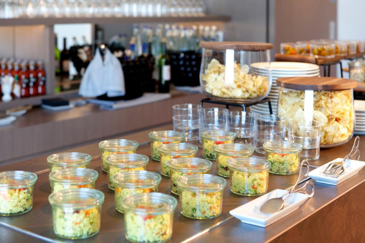 The Level At Melia Barcelona Sky Hotel Екстериор снимка