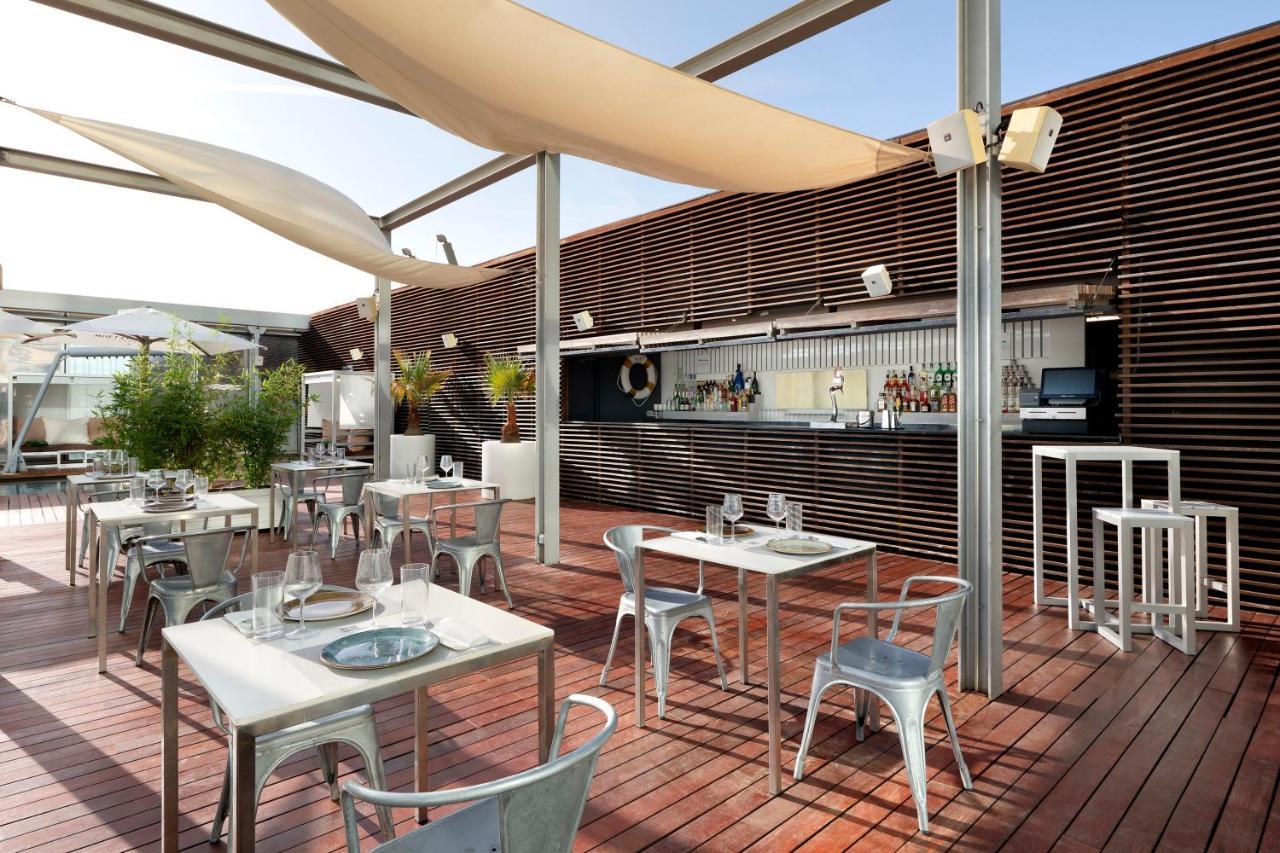 The Level At Melia Barcelona Sky Hotel Екстериор снимка