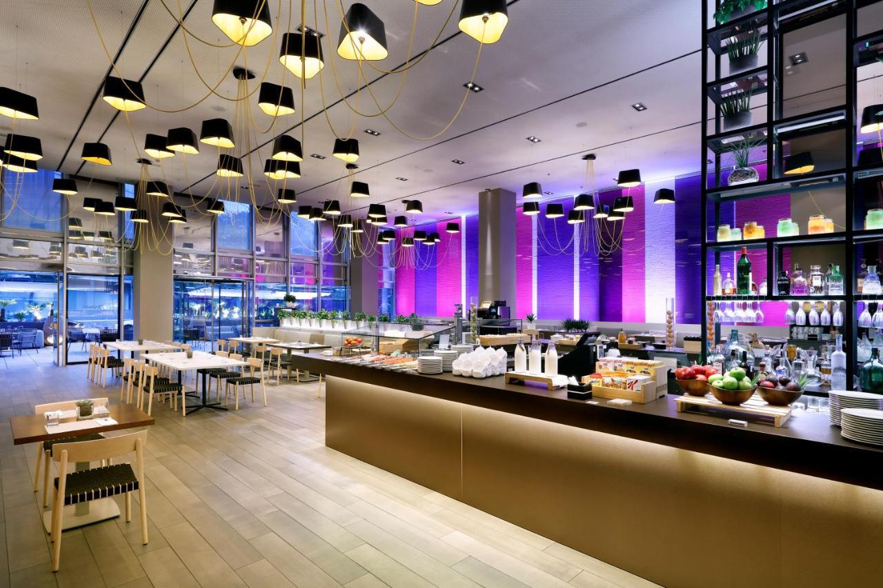 The Level At Melia Barcelona Sky Hotel Екстериор снимка