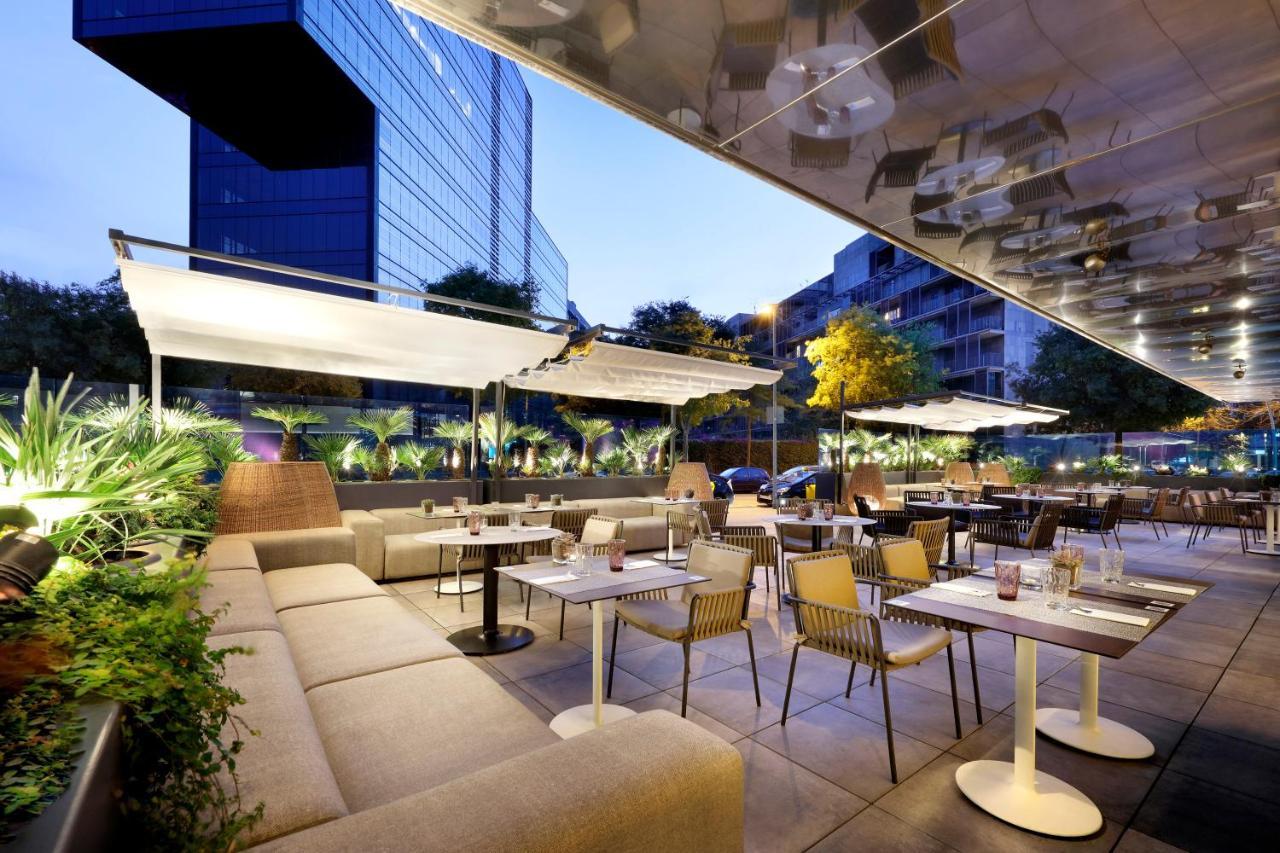 The Level At Melia Barcelona Sky Hotel Екстериор снимка