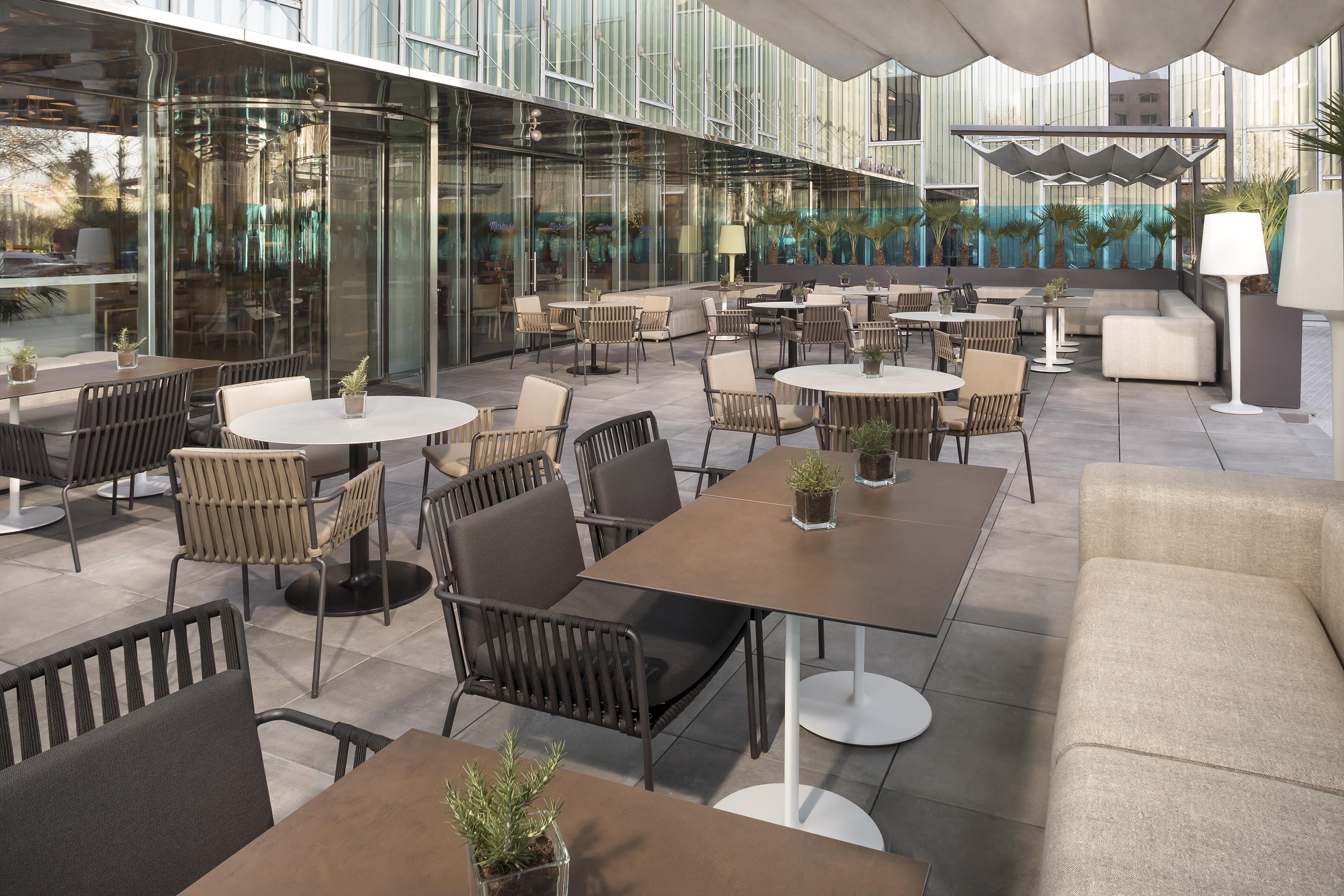 The Level At Melia Barcelona Sky Hotel Екстериор снимка