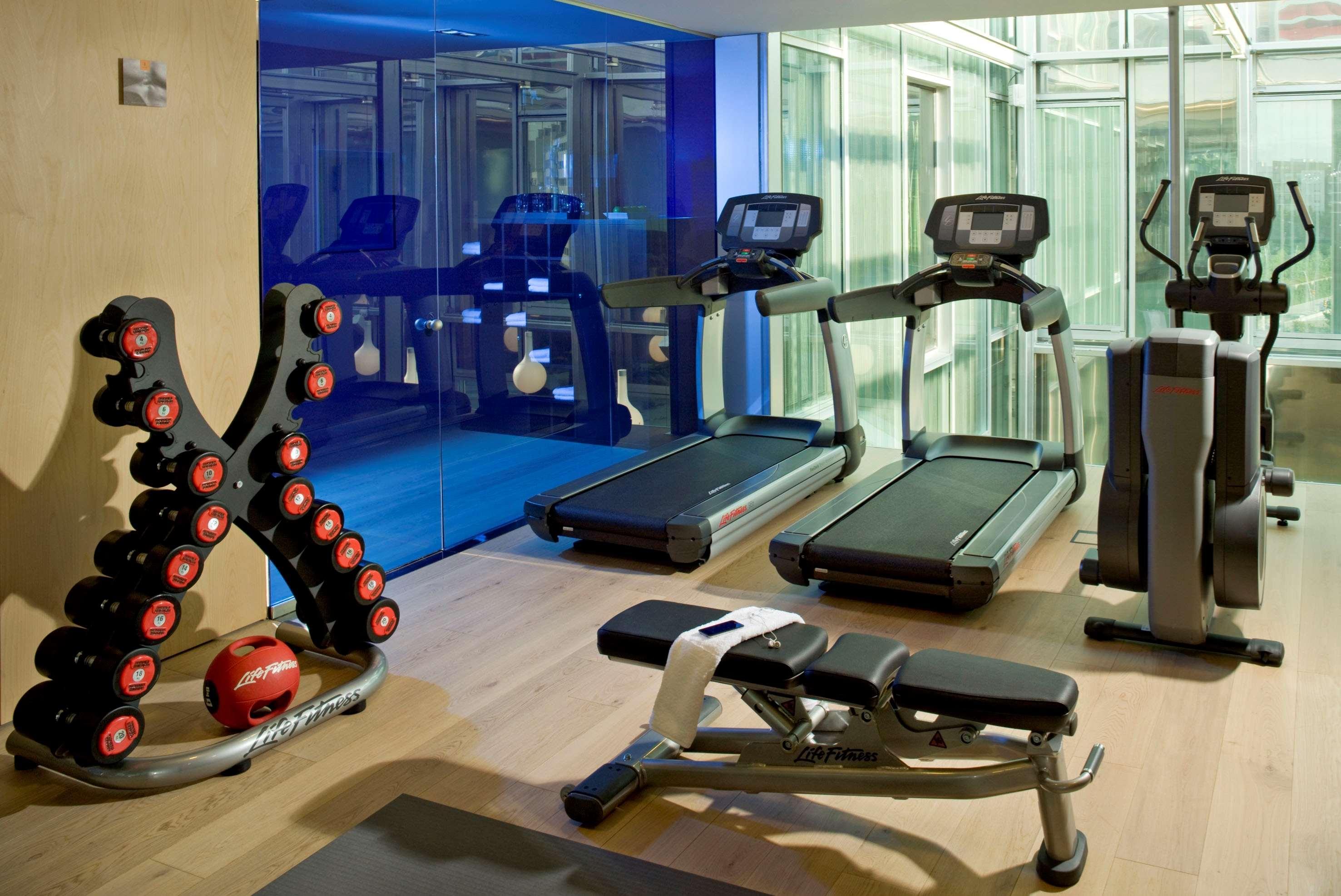 The Level At Melia Barcelona Sky Hotel Екстериор снимка