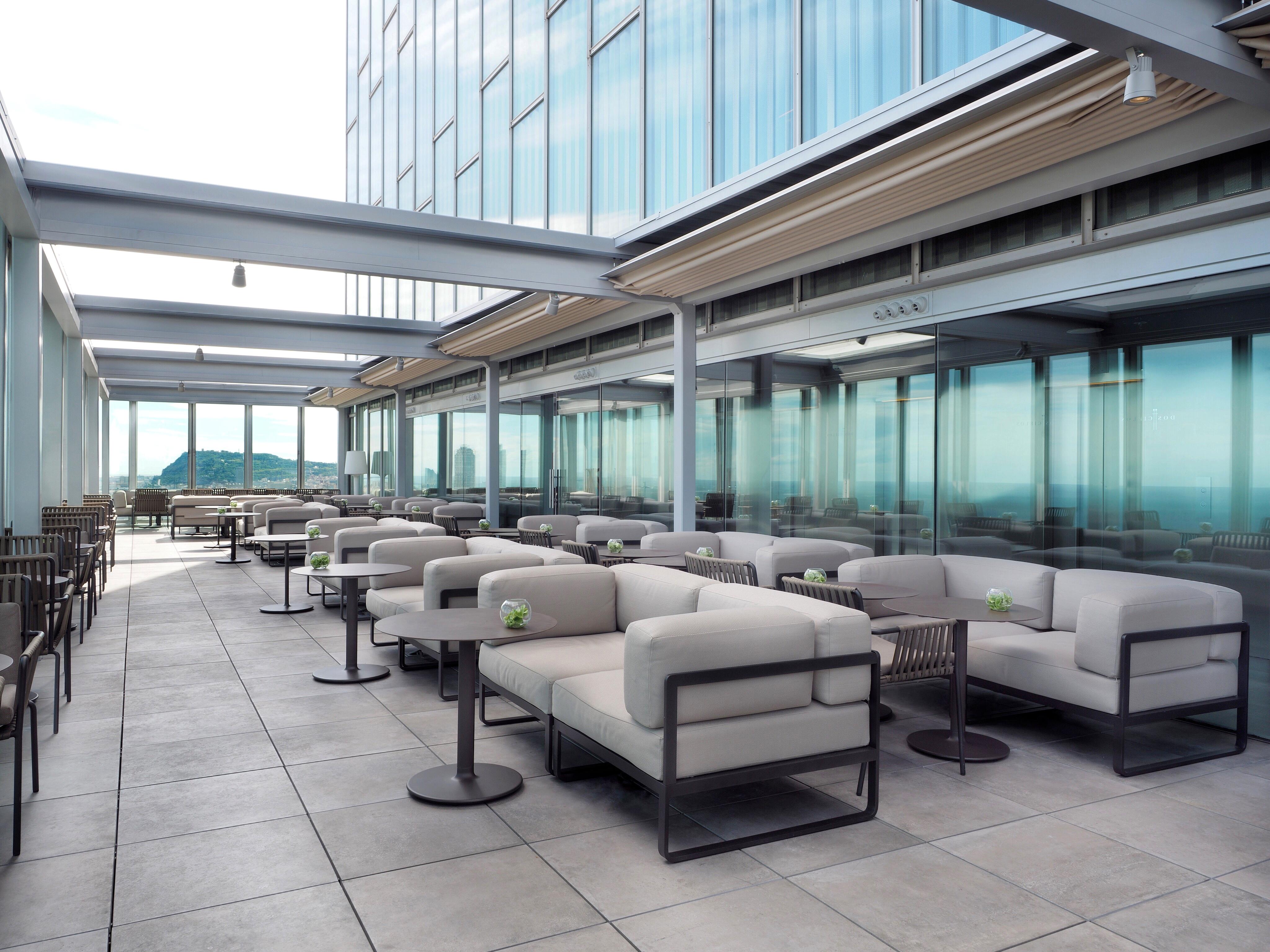 The Level At Melia Barcelona Sky Hotel Екстериор снимка